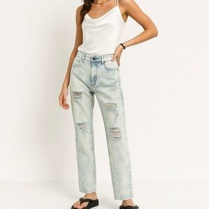 American Eagle Straight Stretch 5 Pocket 6 grommet Distressed Acid Light Blue 8